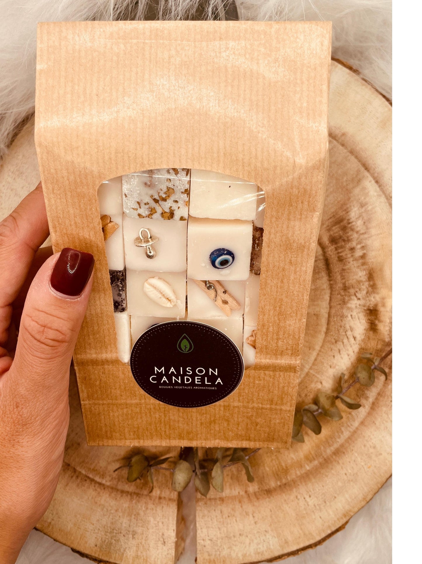 Fondants parfumés artisanaux – cire végétale, parfums de Grasse & huiles essentielles bio